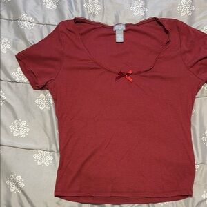 Tilly's Red Tie Front Fitted Short Sleeve Tee